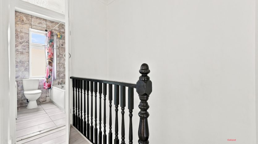3 Bedroom  To Rent in Harpour Road, Barking, IG11