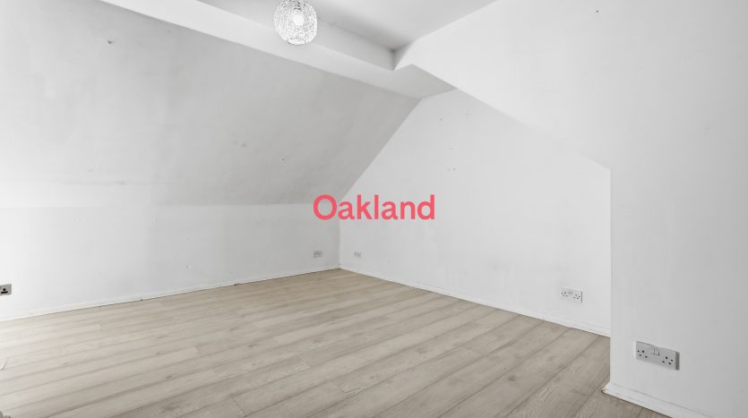 4 Bedroom  For Sale in Brisbane Road, Ilford, IG1 