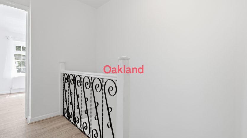 3 Bedroom  To Rent in Woodcote Avenue, Hornchurch, RM12