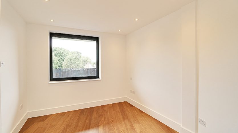 2 Bedroom  To Rent in Impact House 181-185 High Road, Chigwell, IG7 