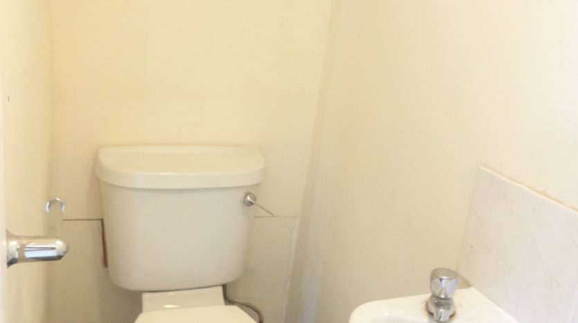 4 Bedroom  To Rent in Cambridge Road, Ilford, IG3 