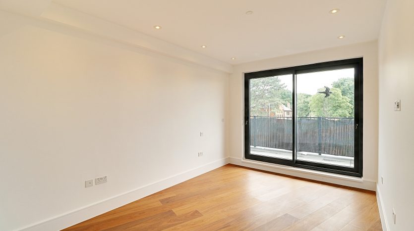 2 Bedroom  To Rent in Impact House 181-185 High Road, Chigwell, IG7 