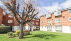 2 Bedroom  To Rent in Vignoles Road, Romford, RM7 